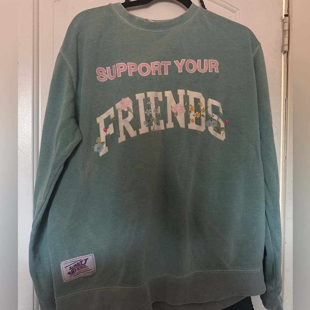 Kids of ImmigrantsSUPPORT YOUR FRIENDS CREWNECK